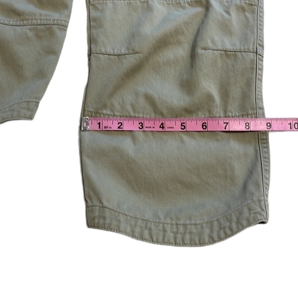 Columbia Khaki Hiking Capris - Size 10 - Picture 10 of 10